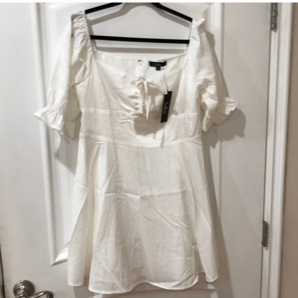 Lulus puff sleeve beautiful white dress size XL